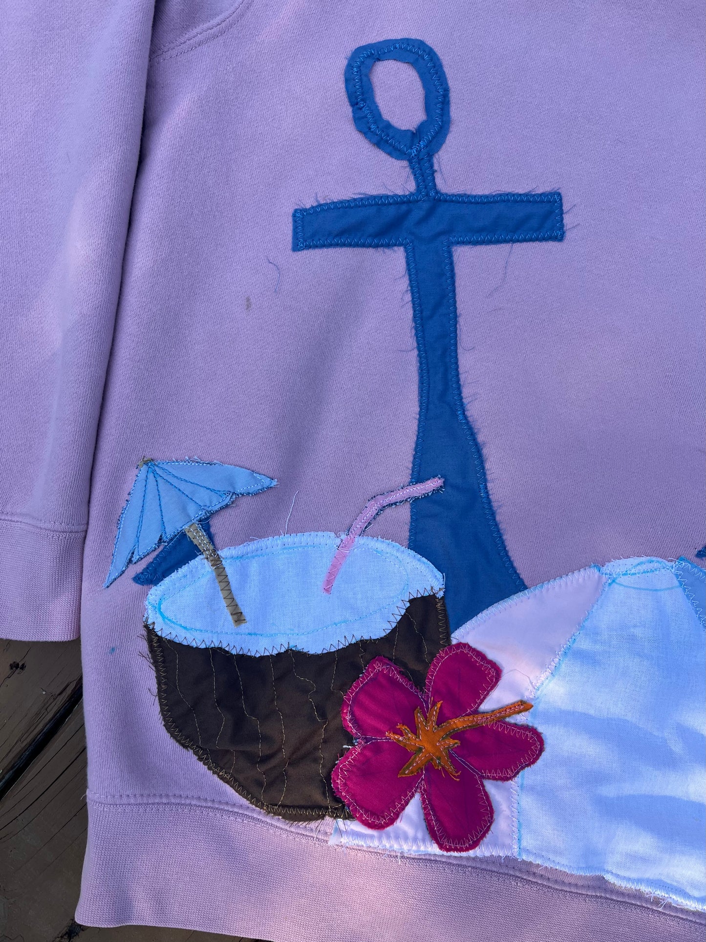 ‘beach’ sweatshirt